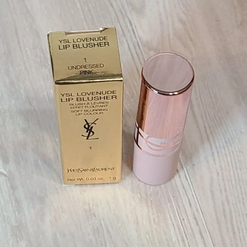 Yves Saint Laurent YSL LOVENUDE Lip Blusher Blurring Lipstick 01 Undressed Pink